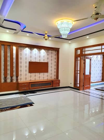 7 Marla Tile Flooring Upper Portion With Servant Quarter Prime Location G-13/2