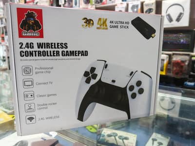 3D 4K UHD 2.5G wireless Game stick with Controller Gamepad