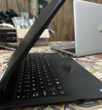 Lenovo Thinkpad v110 | i5 7th | 4gb 128gb Grade A