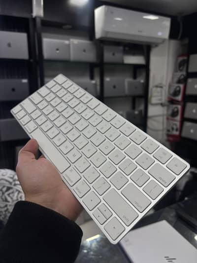 Apple Magic 2 Wireless Keyboard