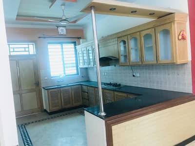 10 Marla beautiful upper portion available in Pak Town Ph-1