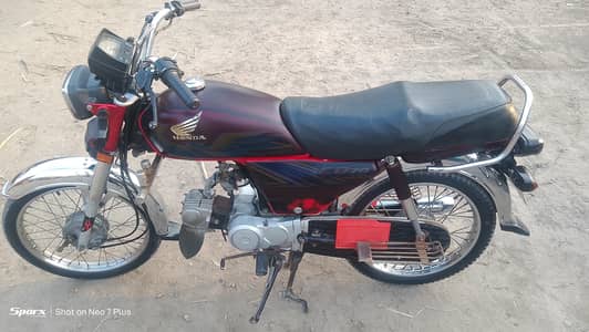 Honda CD 70 for sale