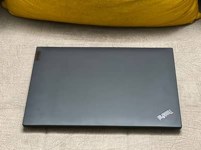 Lenovo P16S Core i7 12th gen Workstation