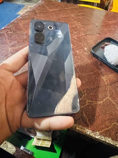 Tecno camon 20 black colour