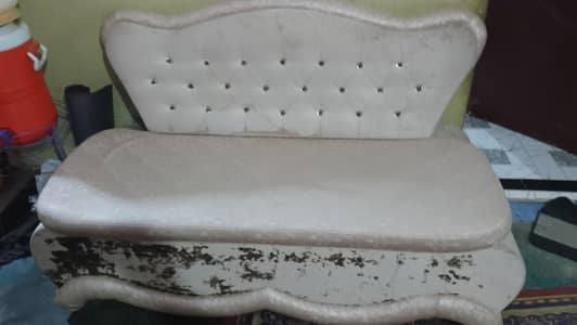 7 seater sofa contact me 03152580706