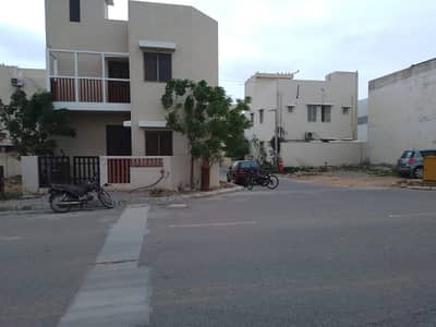 Avail Yourself A Great Prime Location 120 Square Yards House In Naya Nazimabad - Block B