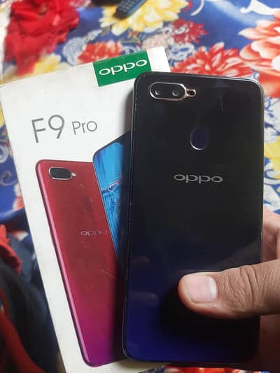 Oppo F9 pro (8/256)