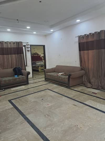10 Marla Upper Portion For rent In Johar Town Phase 2