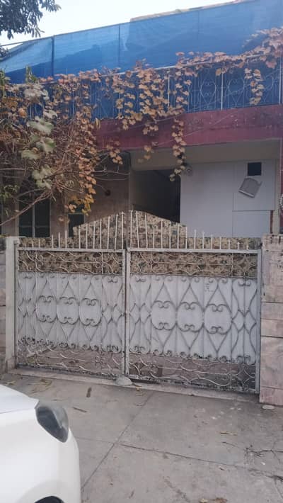 Boys hostel running business for argent sale