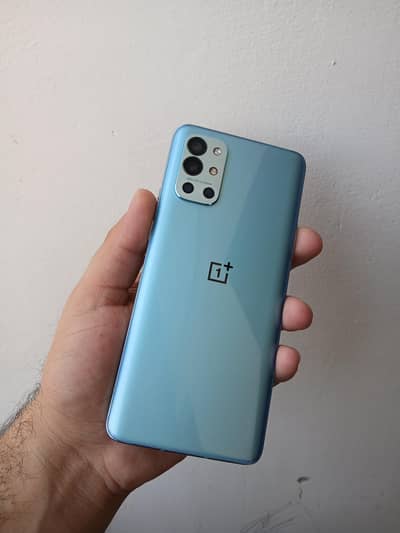 oneplus 9r dual physical approve mint condition