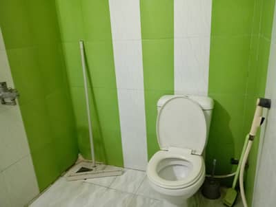 4 MARLA LOWER PORTION FOR RENT JOHAR TOWN PHASE 2