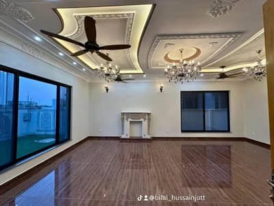 1 Kanal Beautiful Luxury Double Height Ed Lobby House for rent in DHA Lahore phase 7 Y Block