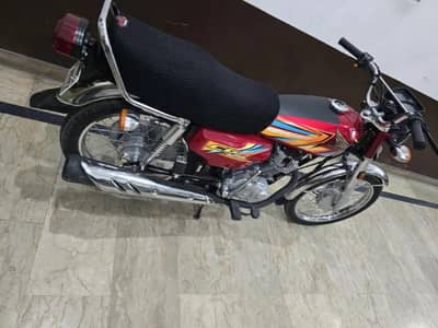 Honda CG 125- Excellent Condition|Year 2025|Call + WhatsApp 0333-89754