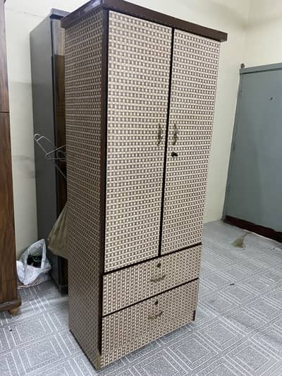 Wardrobe / Clothes Cabinet / Almari for Sale