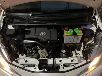 Toyota Vitz FM package 1.0