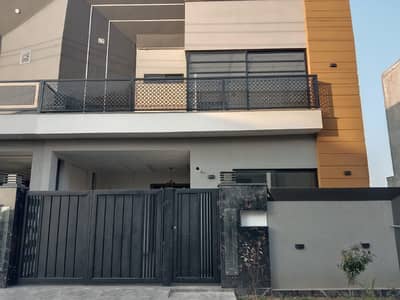 5 Marla Triple Storey House For Sale In Multan