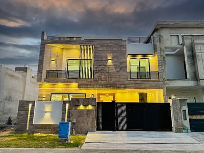 10 Marla Double Storey House Is Available For Sale In Royal Orchard