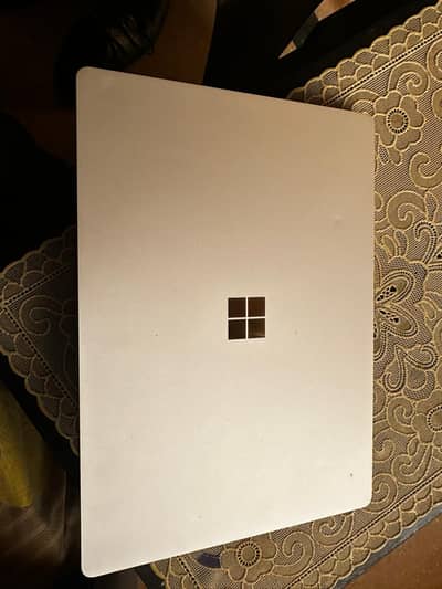 Microsoft surface 2 laptop