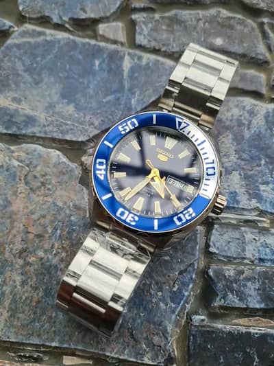 Seiko 5 Sports SRPC51J1