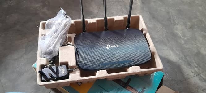 TP LINK ROUTER -TL-WR940N
