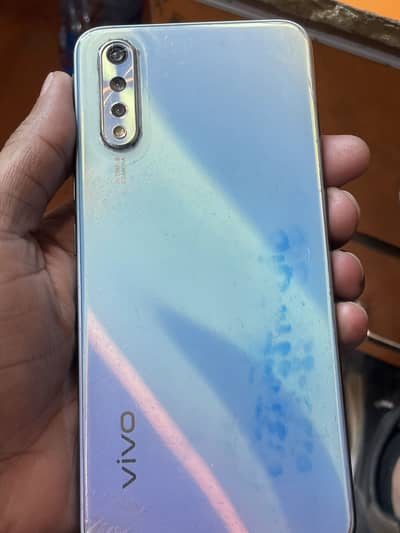 Vivo s1 4gb 128gb pta approved