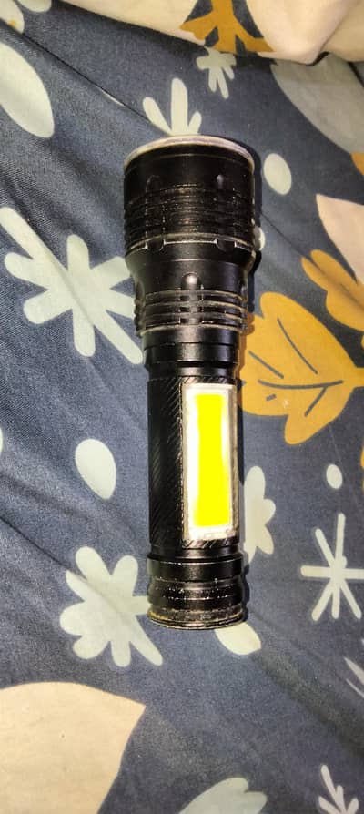 zoom ligh please read full message olx