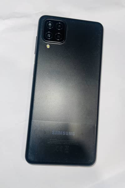 Samsung A12