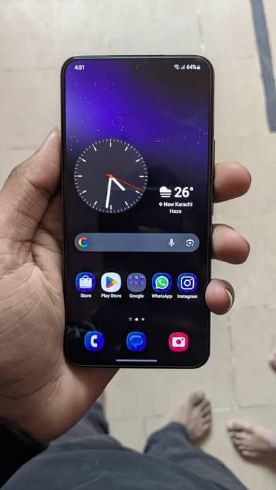 Samsung S22 for sell | 10/10 Condition