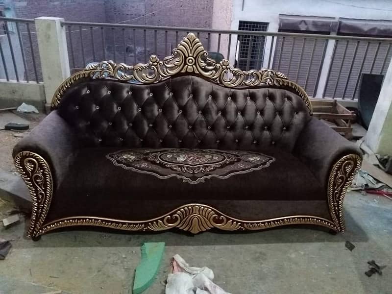 sofa sets available 7
