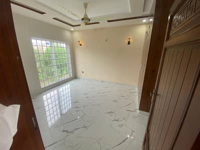 10 MARLA LOWER PORTION FOR RENT IN ENGINEERS TOWN LAHORE