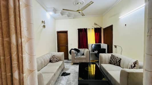 5 MARLA BEAUTIFUL HOUSE FOR RENT AT THE HOT LOCATION OF JOHAR TOWN NEAR EMPORIUM