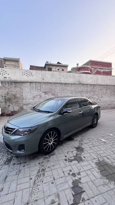 Toyota corolla Gli 2011 for sale!