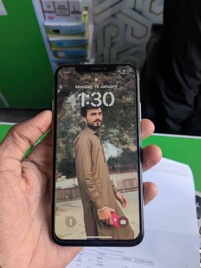 IPhone X pta proved 64gb