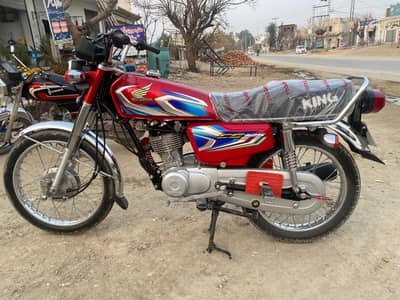 Honda 125 2022  Full Genuin Piece  . . Only 10k driven