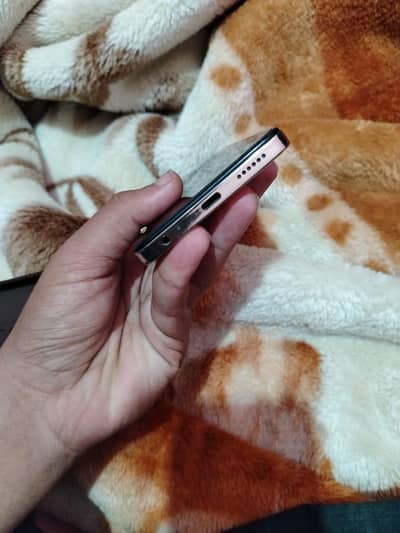 Tecno spark20  8 256