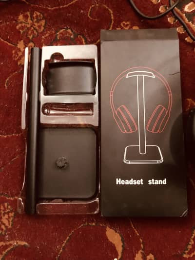 Gaming Headphones with Free stand