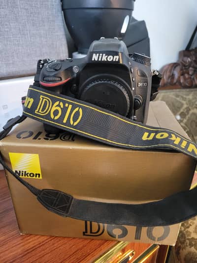 Dslr Nikon D610 (10/10++) (Scrachless) (Just like new)