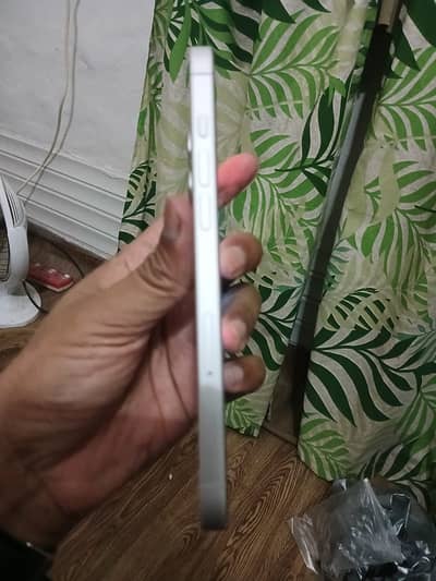 Apple iPhone 16 Plus