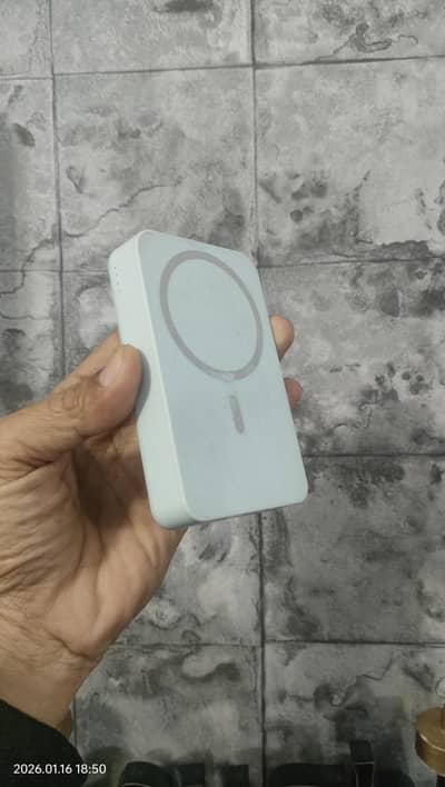 wireless power bank