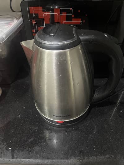 Gently used Panasonic electric kettle
