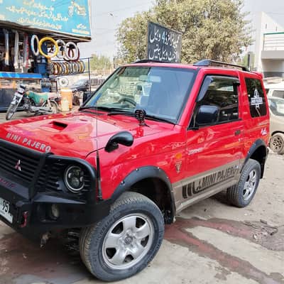 Mitsubishi Pajero Mini 1996
