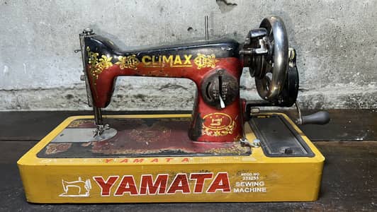 Used Sewing machine For Sale Totally Okay hai Har cheez