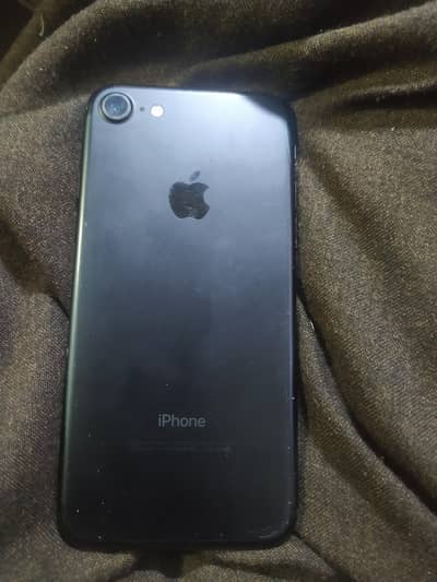 i phone 7  pta approved