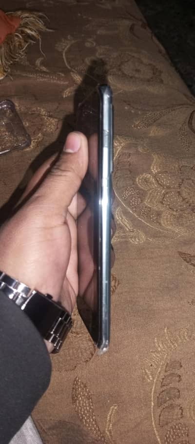 one plus 10pro 5G  12+12/256 GB  official pta proved 10 by 10 condtion