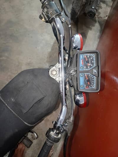 bike Mai koi kaam nahi  hai