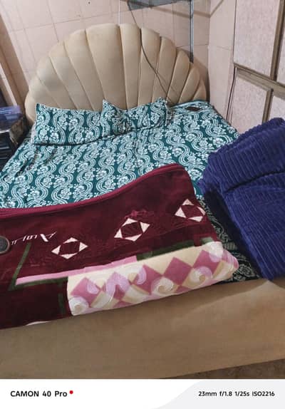 I'm sale my bed for low price