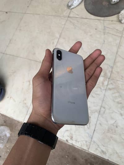 iphone x  64 gb battery helath 79  NOn ptaaa
