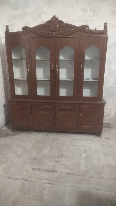 bed set with almari drassing showcase good conddition