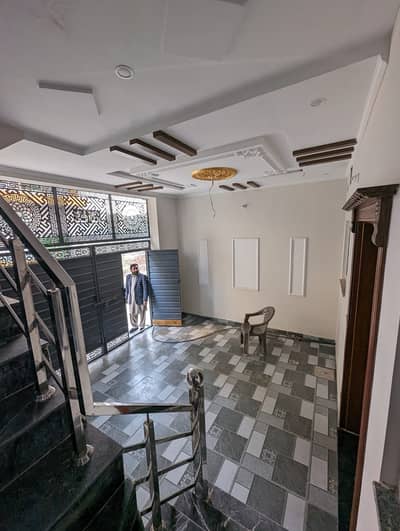 Luxury 3 Marla Triple Story Modern House For sale Nawab Town Lahore