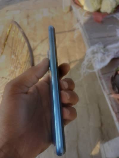 vivo y 2s 4/128 ma h condition 10/8